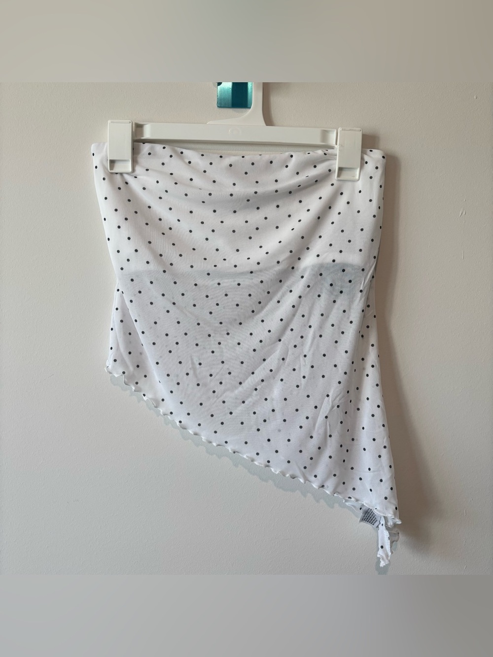 Wild Fable Asymmetrical Polka dot Strapless Tops white/Black Women size Small